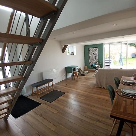 Maison Familiale A La Campagne La Chapelle-du-Bourgay Zimmer foto