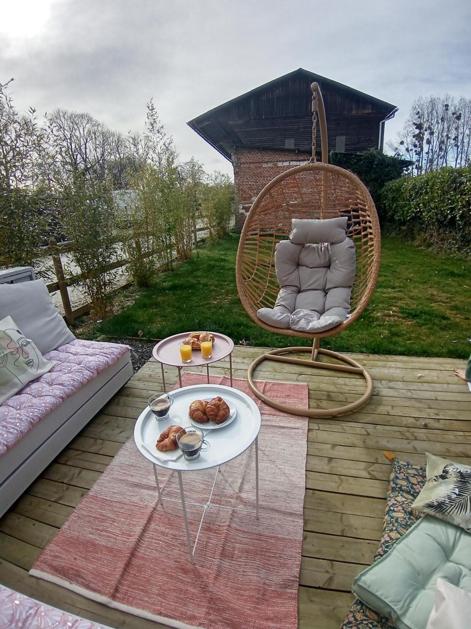 Maison Familiale A La Campagne La Chapelle-du-Bourgay Zimmer foto